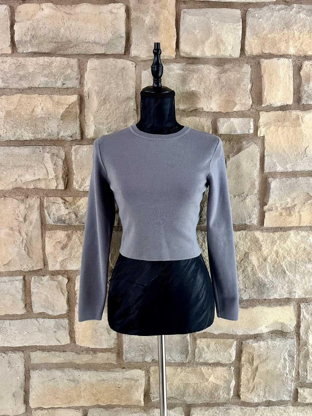 Zara Gray Cropped Long-Sleeve Knit Top